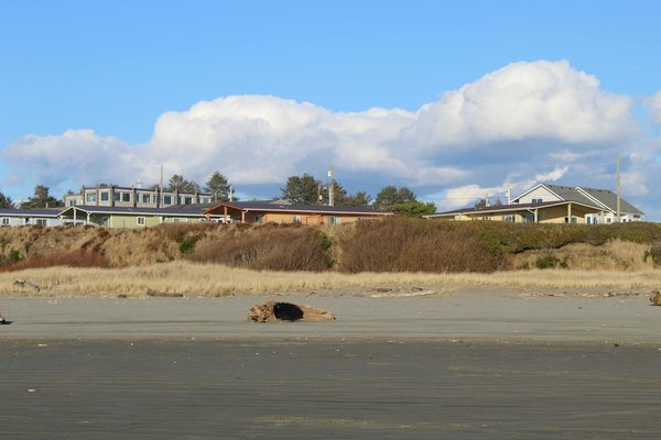 Comment organiser une visite des caves à vin historiques en Bourgogne, France?